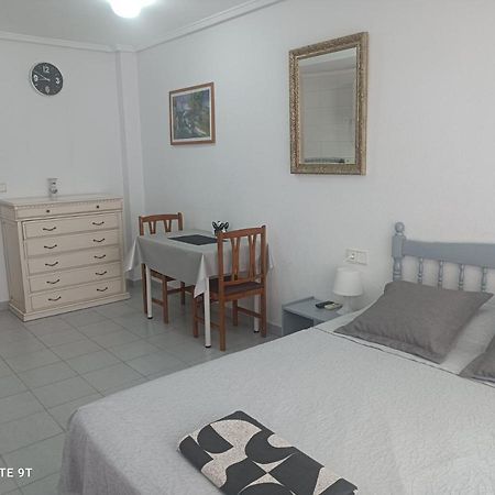 Studio Almudena Torrevieja Eksteriør bilde